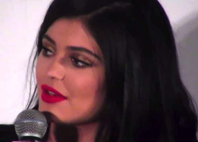 640px Kylie Jenner headshot