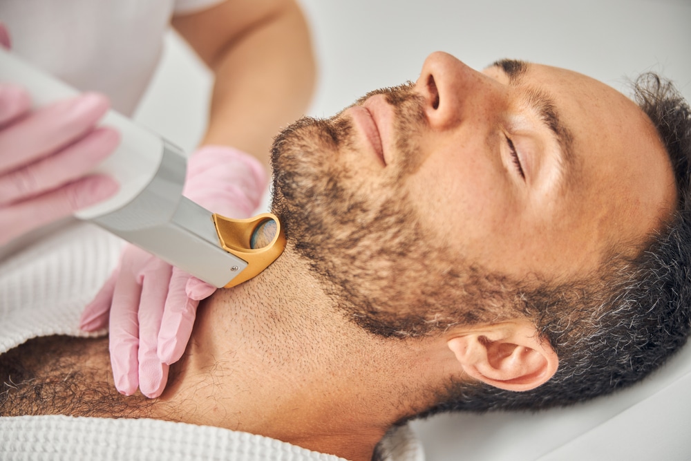Female,Esthetician,Hands,In,Sterile,Gloves,Removing,Unwanted,Hair,From